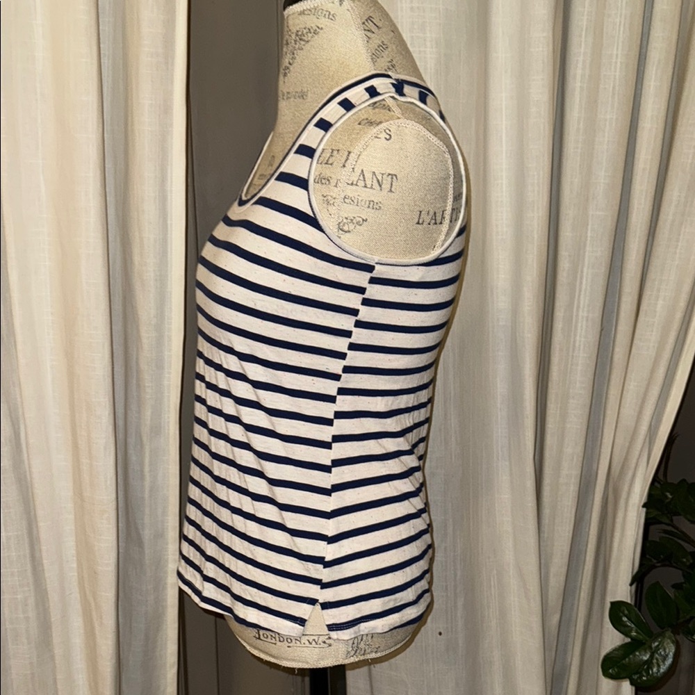 24/7 Maurice’s navy blue & white speckled Striped Sleeveless tank Top women’s XS - Picture 2 of 8